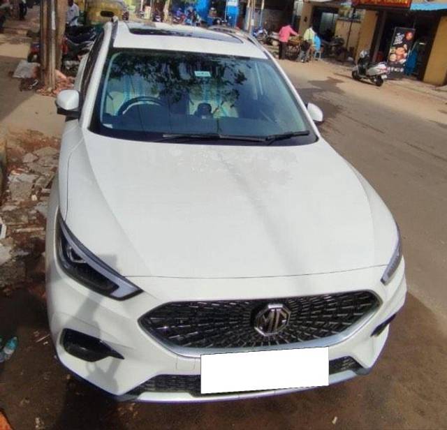 https://images10.gaadi.com/usedcar_image/3664440/original/processed_dd04efe6-6bee-4c33-8b3d-1f66e704f2af.jpeg?imwidth=6400