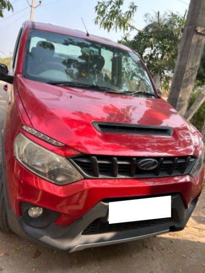 Mahindra NuvoSport N8 Mahindra NuvoSport N8