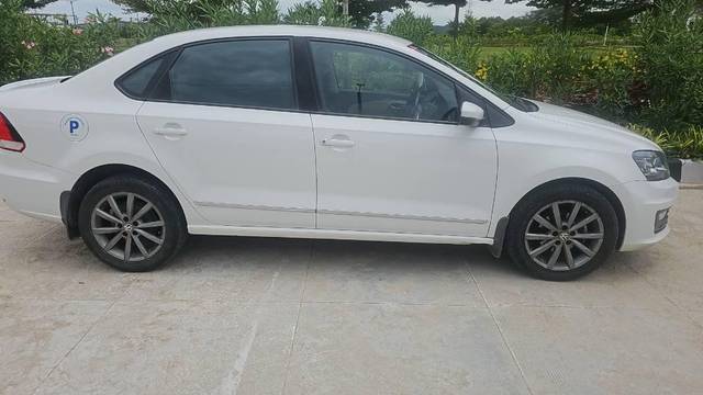 https://images10.gaadi.com/usedcar_image/3664471/original/processed_processed_5e019d7e-0914-4b87-95fc-9f7e487ab4e1.jpeg?imwidth=6401