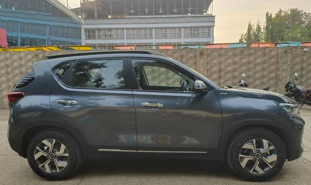 https://images10.gaadi.com/usedcar_image/3664477/original/img2911898__used_car_2911898_1699529335.jpg?imwidth=6402
