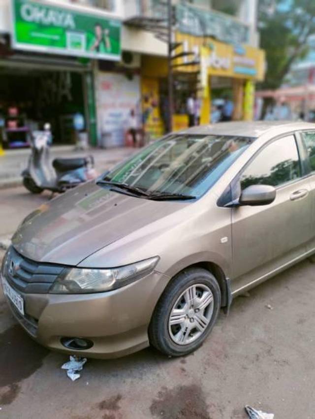 https://images10.gaadi.com/usedcar_image/3664508/original/processed_cd181335-f704-4eee-bb12-6f72aac644ee.jpg?imwidth=6402