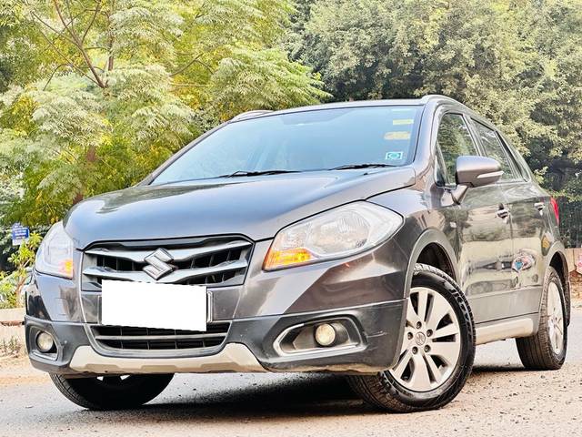 https://images10.gaadi.com/usedcar_image/3664634/original/processed_img2911994__used_car_2911994_1699533758.jpg?imwidth=6402