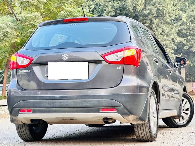 https://images10.gaadi.com/usedcar_image/3664634/original/processed_img2911994__used_car_2911994_1699533766.jpg?imwidth=6401