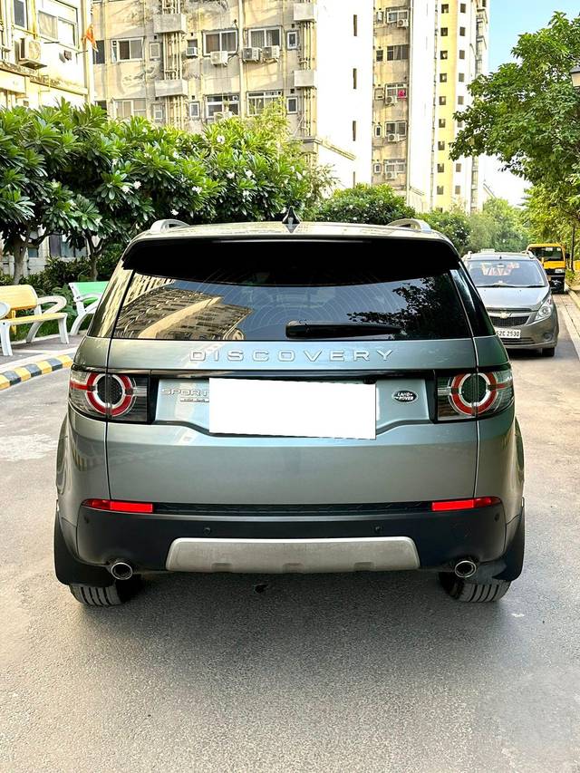 https://images10.gaadi.com/usedcar_image/3664721/original/processed_img2912038__used_car_2912038_1699536125.jpg?imwidth=6402