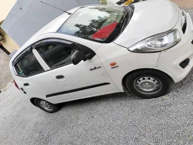 https://images10.gaadi.com/usedcar_image/3664998/original/processed_cec20dbe-f468-45e7-b883-1b7410aa5e4e.jpg?imwidth=6401
