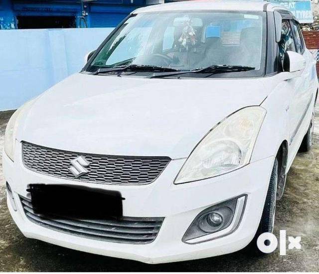 https://images10.gaadi.com/usedcar_image/3665112/original/processed_54a1ee9c-76e4-42f8-954d-4c780006d138.jpeg?imwidth=6400