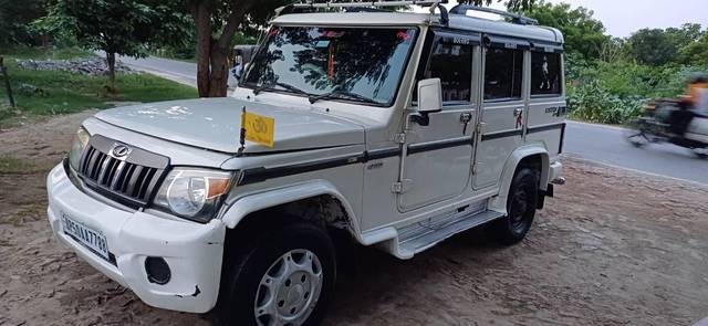 https://images10.gaadi.com/usedcar_image/3665294/original/processed_f5bc6aa9-2d53-4916-b478-25d4d64d06b8.jpg?imwidth=6401