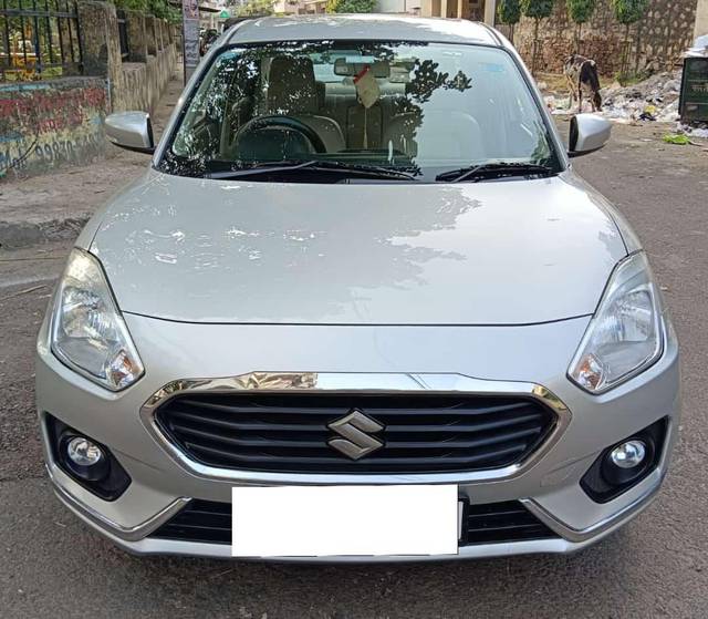 https://images10.gaadi.com/usedcar_image/3665328/original/processed_img2912206__used_car_2912206_1699586967.jpg?imwidth=6402