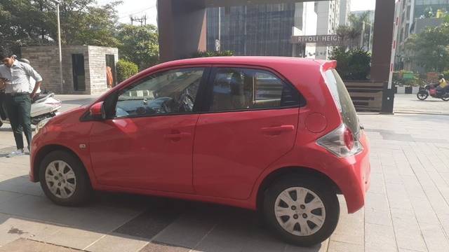 https://images10.gaadi.com/usedcar_image/3665510/original/03__VCC_IMG_1698988091759_1813208_95_1698988462.jpg?imwidth=6402
