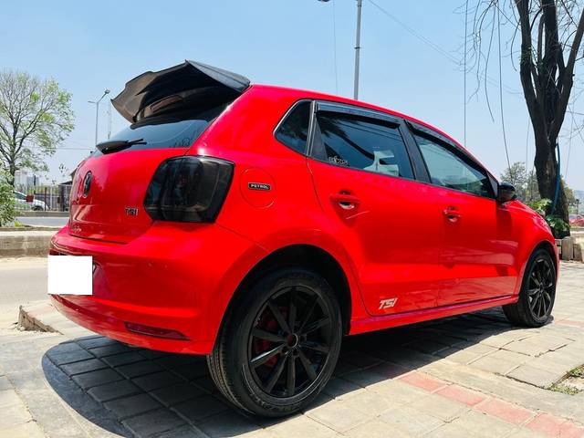 https://images10.gaadi.com/usedcar_image/3665535/original/processed_img2912264__used_car_2912264_1699598410.jpg?imwidth=6401