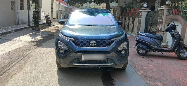 https://images10.gaadi.com/usedcar_image/3665736/original/03__VCC_1813274_94_1698996270.jpg?imwidth=6400
