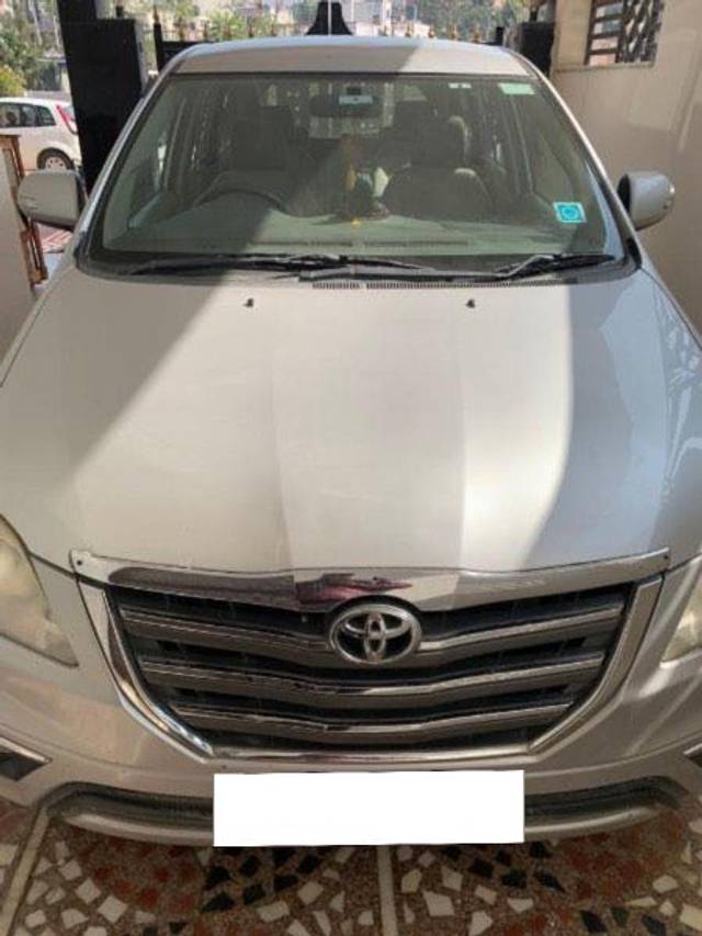 https://images10.gaadi.com/usedcar_image/3665768/original/processed_0846f296-35df-4b8c-9f46-bebad5684ab6.jpeg?imwidth=6402