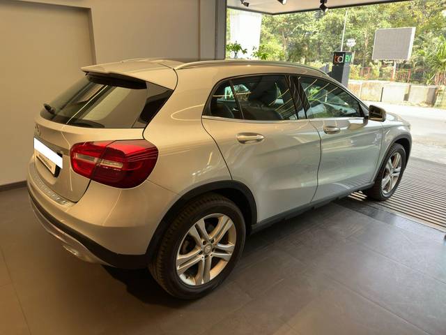 https://images10.gaadi.com/usedcar_image/3665779/original/processed_img2912402__usedcar_whatsappimage2023_10_30at15002pm_1111699605754_1699605770.jpeg?imwidth=6401