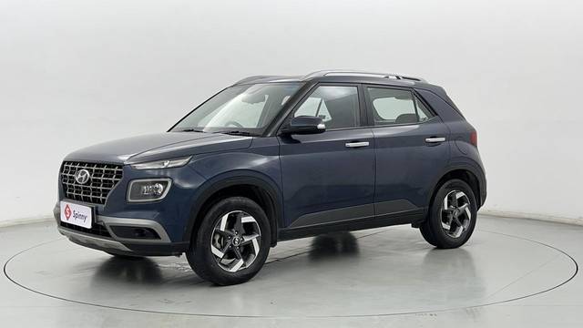 https://images10.gaadi.com/usedcar_image/3665920/original/7CkaPsNFSyinX4fI3BKzaw__file.JPG?imwidth=6400