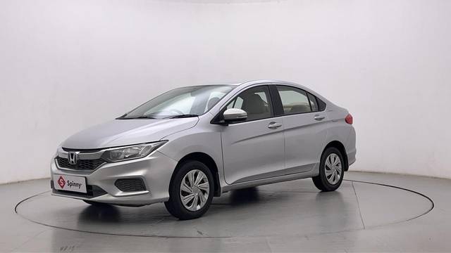 https://images10.gaadi.com/usedcar_image/3666222/original/4qTsZfQZR7Sm8Cmz7x0D9g__file.JPG?imwidth=6400