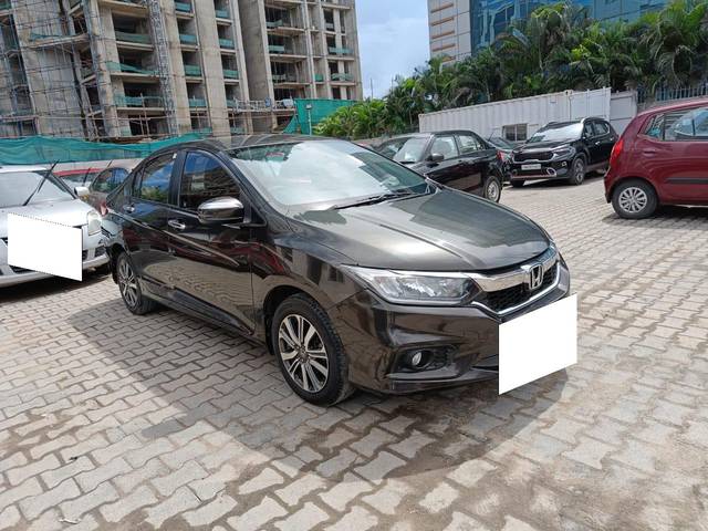 https://images10.gaadi.com/usedcar_image/3666411/original/processed_img2912881__usedcar_tn09cq2116_2__2912881_1699957604.jpeg?imwidth=6400