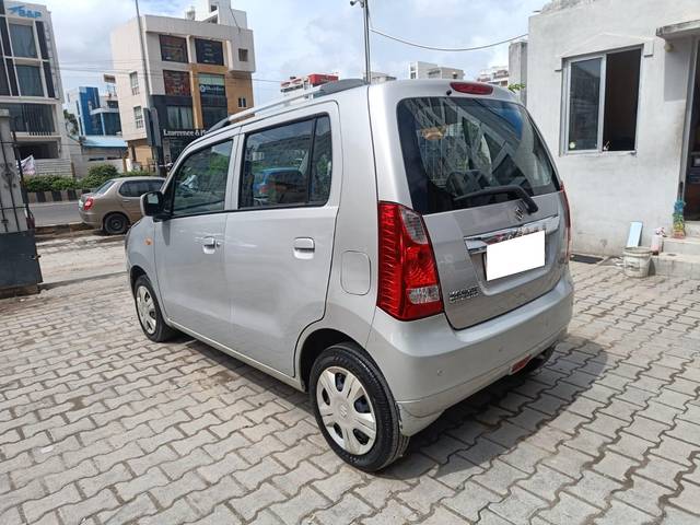 https://images10.gaadi.com/usedcar_image/3666434/original/processed_img2912897__usedcar_tn07bx6895_4__11661699617096_1699617199.jpeg?imwidth=6402