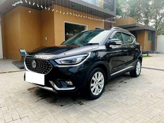 https://images10.gaadi.com/usedcar_image/3666479/original/processed_img2912934__usedcar_1_22__10151699618190_1699618218.jpeg?imwidth=6402