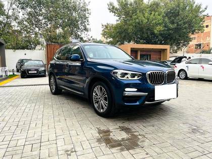BMW X3 xDrive 20d Luxury Line BMW X3 xDrive 20d Luxury Line