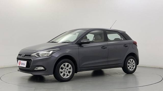 https://images10.gaadi.com/usedcar_image/3666619/original/bLK9vJ_NTZmh0J3LyrFOGQ__file.JPG?imwidth=6400