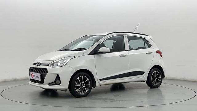 https://images10.gaadi.com/usedcar_image/3666622/original/3Q8RC0R3RCCx7aWOUJUXJA__file.JPG?imwidth=6400