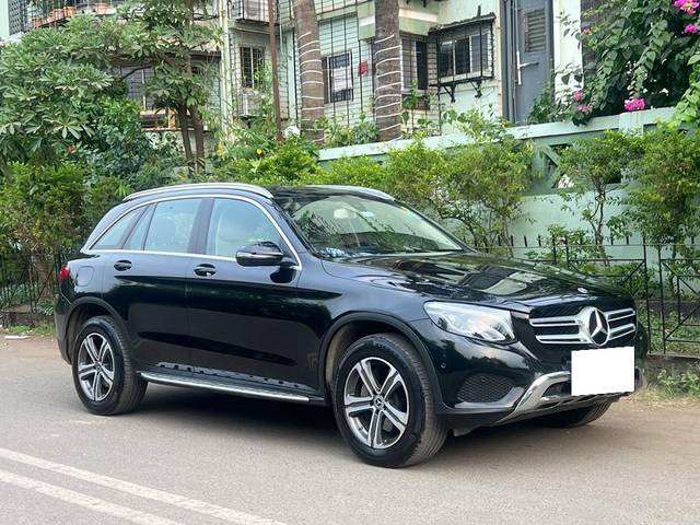 https://images10.gaadi.com/usedcar_image/3666682/original/processed_img2913080__used_car_2913080_1699683057.jpg?imwidth=6400