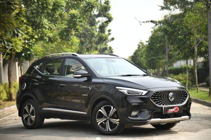 MG Astor Savvy CVT BSVI MG Astor Savvy CVT BSVI