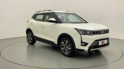 Mahindra XUV300 W8 Option Diesel BSVI Mahindra XUV300 W8 Option Diesel BSVI