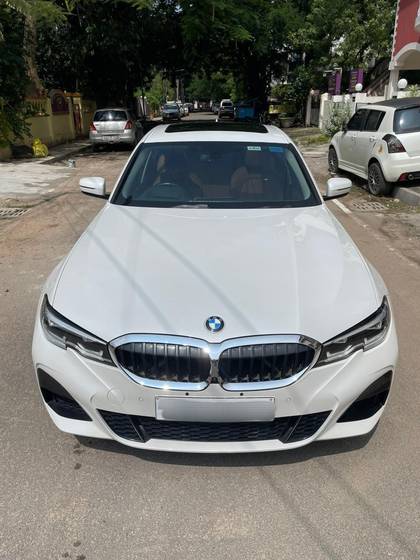 BMW 3 Series Gran Limousine 330Li M Sport First Edition BMW 3 Series Gran Limousine 330Li M Sport First Edition