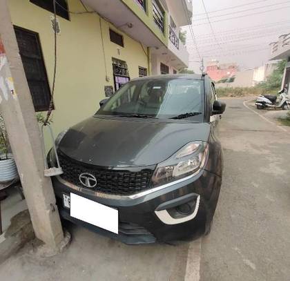 Tata Nexon 1.2 Revotron XM Tata Nexon 1.2 Revotron XM