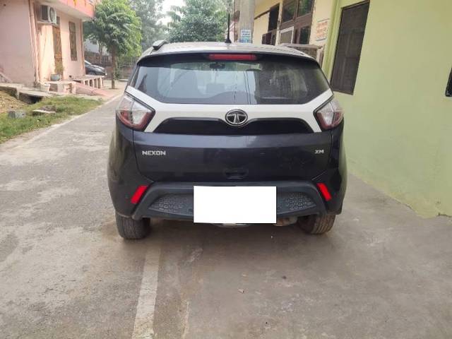 https://images10.gaadi.com/usedcar_image/3666895/original/processed_b2cb884d-ef10-4483-9cae-a7969e22d542.jpg?imwidth=6401