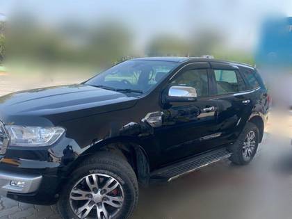 Ford Endeavour 3.2 Titanium AT 4X4 Ford Endeavour 3.2 Titanium AT 4X4