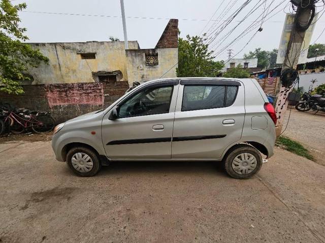 https://images10.gaadi.com/usedcar_image/3667354/original/processed_48f1516c-4b9f-4ea0-a6ce-14a30db9a2f9.jpg?imwidth=6401