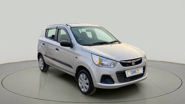 https://images10.gaadi.com/usedcar_image/3667487/original/slot__1-7-Exterior-15064751726-1b3c8946cae04bbe86e1760e6dd6fa80-Exterior-7.jpg?imwidth=6400