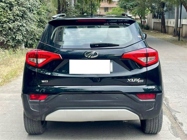 https://images10.gaadi.com/usedcar_image/3667493/original/processed_img2913306__used_car_2913306_1699685685.jpg?imwidth=6401