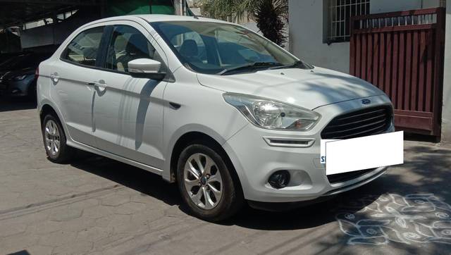 https://images10.gaadi.com/usedcar_image/3667541/original/processed_img2913329__usedcar_3_5701699687182_1699687206.jpeg?imwidth=6400