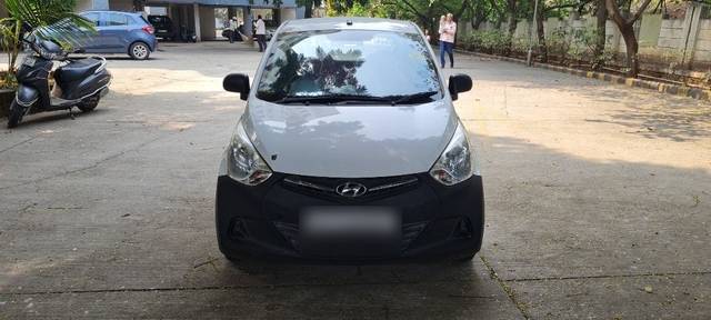 https://images10.gaadi.com/usedcar_image/3667579/original/04__VCC_1813960_94_1699082517.jpg?imwidth=6400