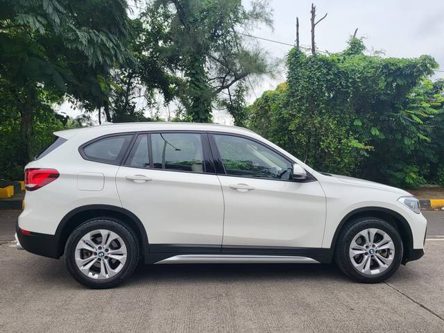 https://images10.gaadi.com/usedcar_image/3667648/original/img2913381__usedcar_20230902_134747_9891699690174_1699690209.jpg?imwidth=6401