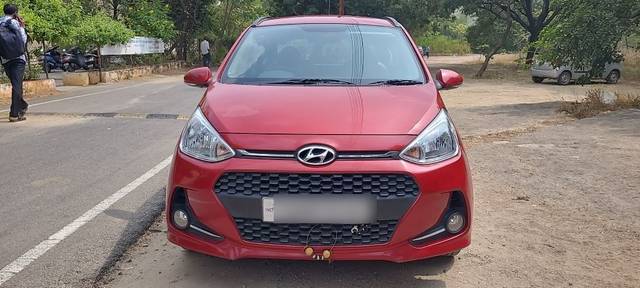 https://images10.gaadi.com/usedcar_image/3667690/original/04__VCC_1813981_94_1699083372.jpg?imwidth=6400