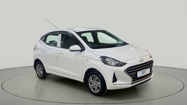 https://images10.gaadi.com/usedcar_image/3667703/original/slot__1-7-Exterior-11672159784-6234228b086748a0ae8b5ec656eb2776-Exterior-7.jpg?imwidth=6400