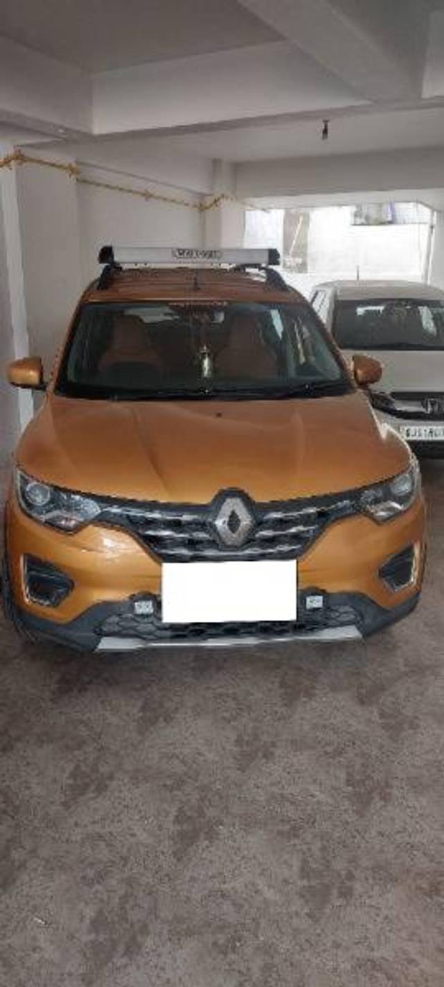 https://images10.gaadi.com/usedcar_image/3667710/original/processed_5a3ee845-485b-4268-a1db-27d140b19a24.jpg?imwidth=6400