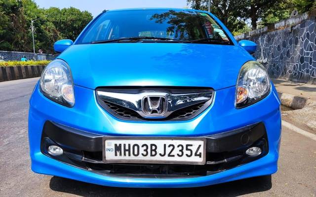 https://images10.gaadi.com/usedcar_image/3667714/original/processed_img2913418__used_car_2913418_1699692189.jpg?imwidth=6400
