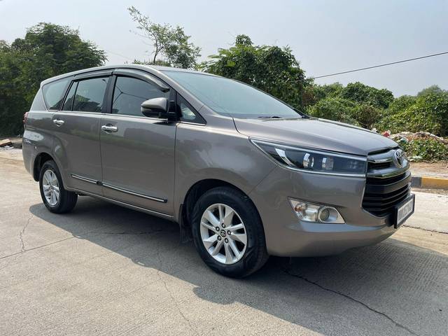 https://images10.gaadi.com/usedcar_image/3667752/original/processed_img2913433__usedcar_be5df36b_c2ff_4d4c_a985_4352ac192b3a_28281699693250_1699693274.jpg?imwidth=6400