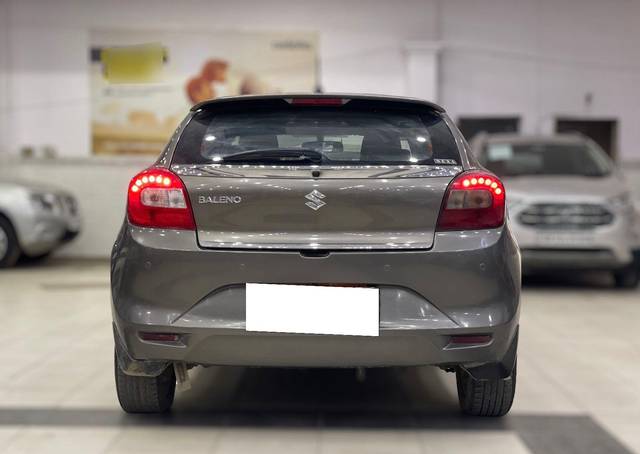 https://images10.gaadi.com/usedcar_image/3667757/original/processed_img2913438__used_car_2913438_1699693624.jpg?imwidth=6401