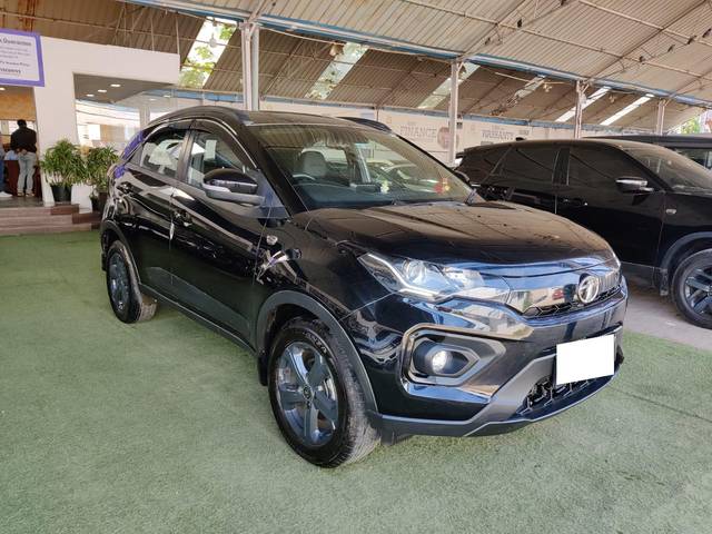 https://images10.gaadi.com/usedcar_image/3667798/original/processed_img2913458__used_car_2913458_1699695069.jpg?imwidth=6401