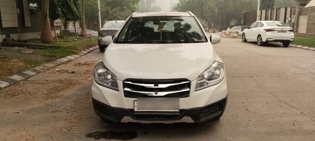 https://images10.gaadi.com/usedcar_image/3667801/original/04__VCC_1814067_94_1699087098.jpg?imwidth=6400