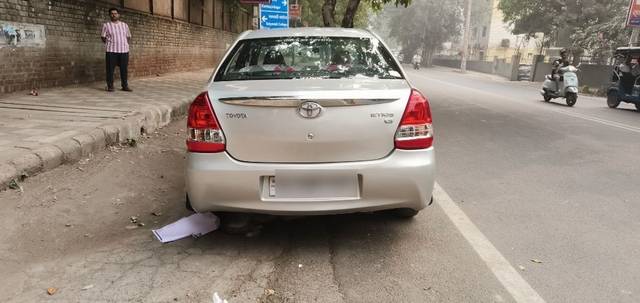 https://images10.gaadi.com/usedcar_image/3667883/original/04__VCC_1814101_96_1699089697.jpg?imwidth=6402