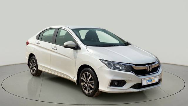 https://images10.gaadi.com/usedcar_image/3667894/original/slot__1-7-Exterior-11953452742-032970c833bd499086b99d784d747abd-Exterior-7.jpg?imwidth=6400