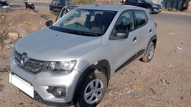 https://images10.gaadi.com/usedcar_image/3667955/original/processed_39703065-1468-4d24-a439-89e4f26122f1.jpg?imwidth=6400