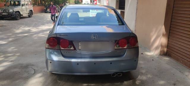 https://images10.gaadi.com/usedcar_image/3667971/original/04__VCC_1814148_96_1699095484.jpg?imwidth=6402